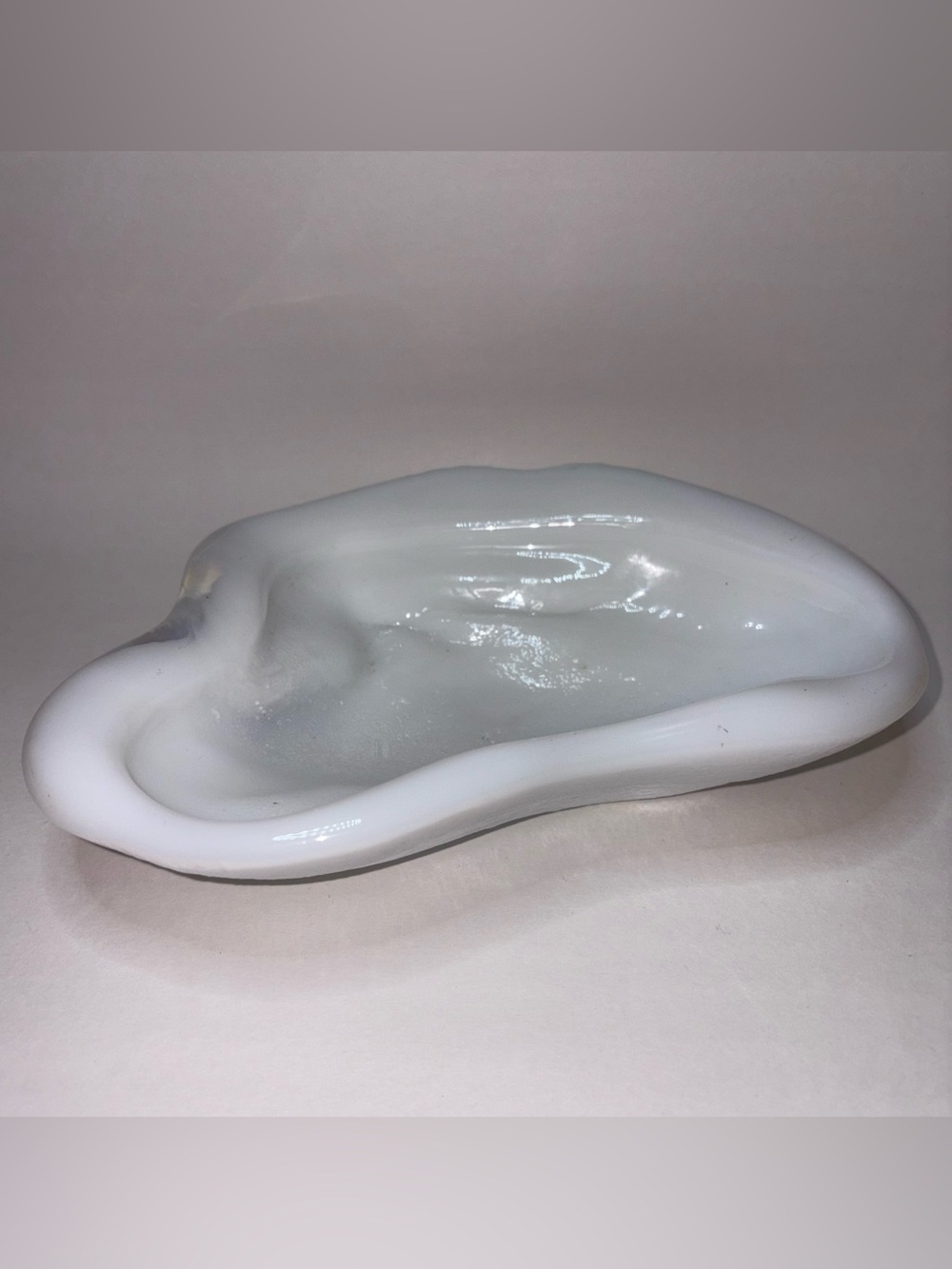 VTG Blenko White Milk Glass Bowl Ashtray Dish Freeform Amoeba Abstract 8X5.5"